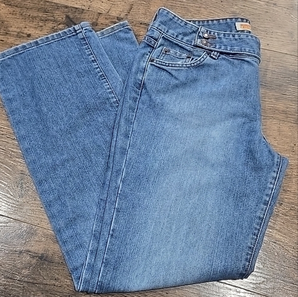 Route 66 womens straight leg jeans sz 16 midrise medium wash - Picture 4 of 7